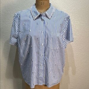 Talbots Women's XLP  Blue Striped Short Sleeve‎ Button-Up Pearl & Crystal Shirt